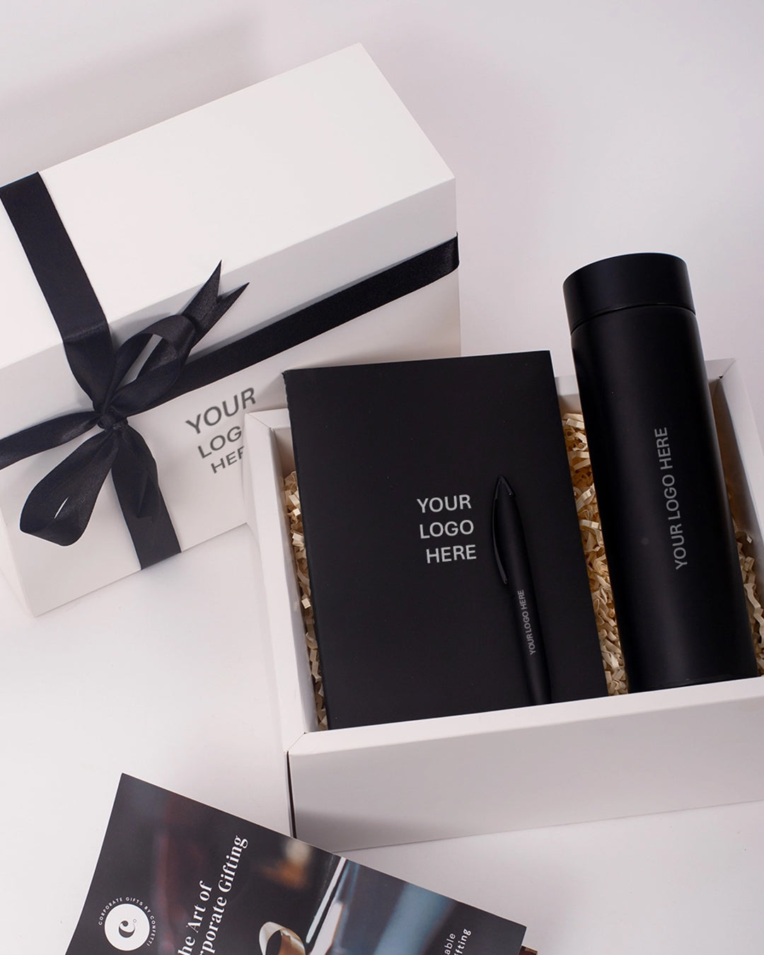 19+ Creative Onboarding Gift Ideas to Welcome New Hires