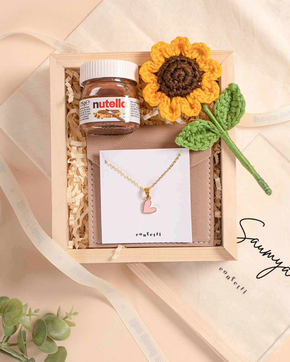 Sunflower & Sweet Charm Box