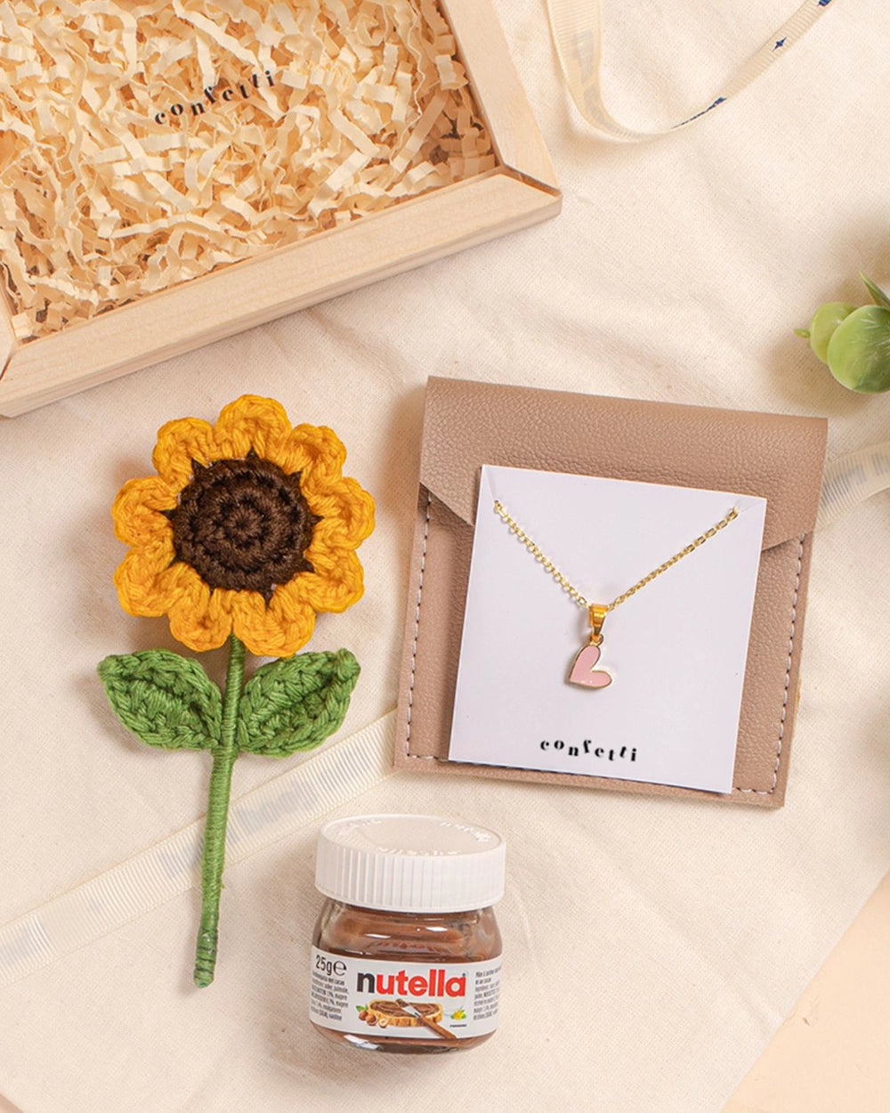 Sunflower & Sweet Charm Box