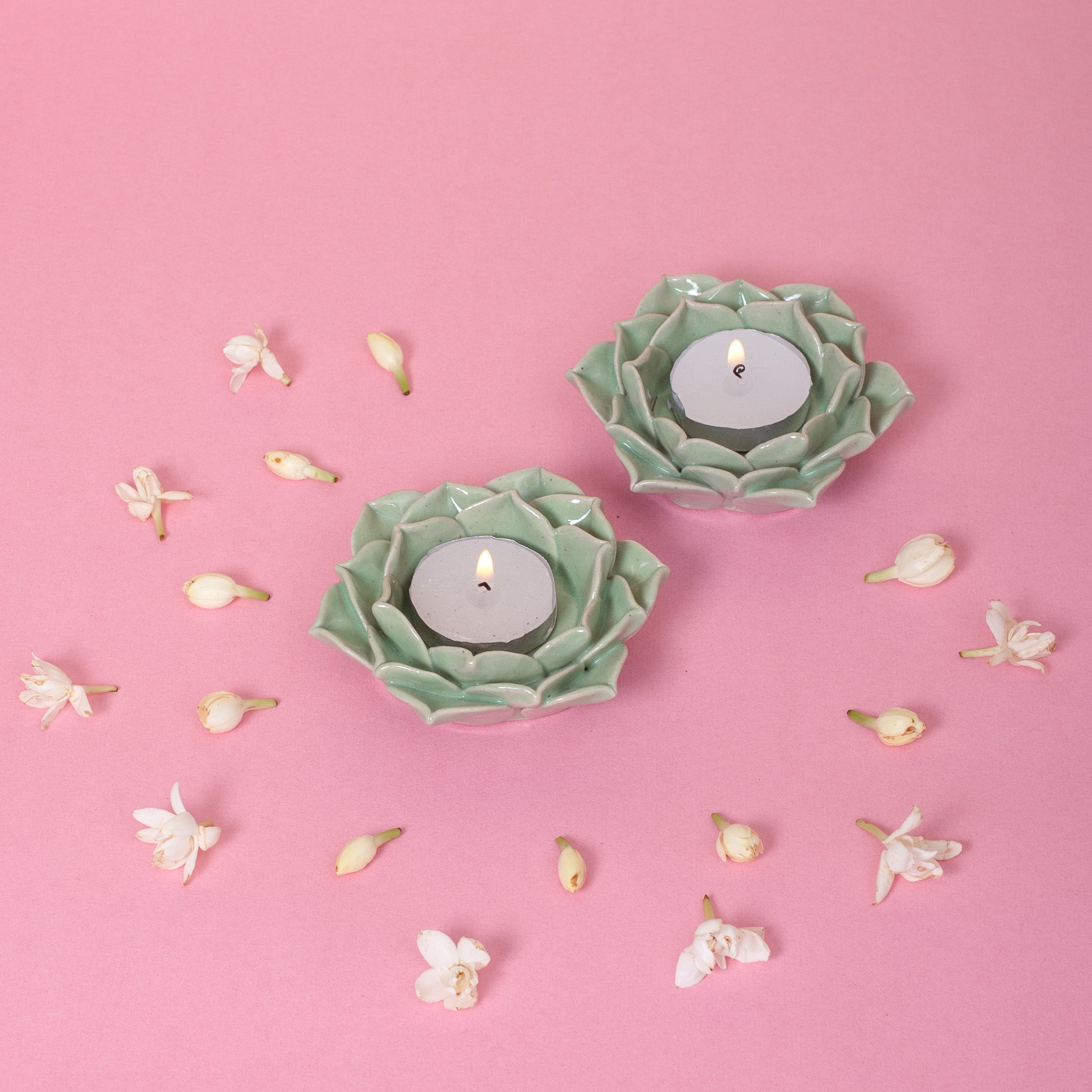 Green Creamic Lotus Tealight Holder